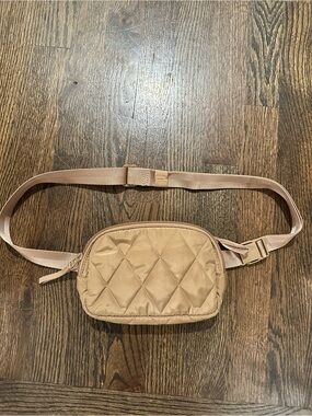 Vera Bradley Mini Quilted Belt Bag